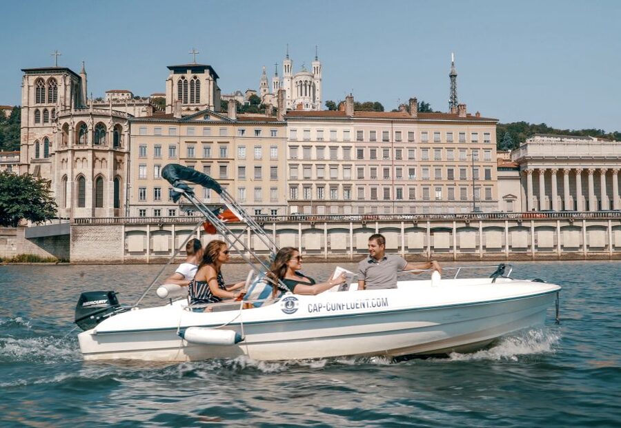 Lyon: Electric Boat Rental Without a License - Why Lyon’s Saône is a good place for a small boat ride