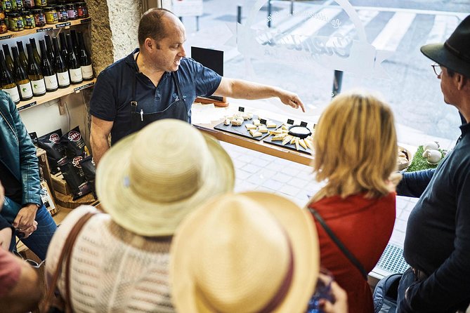 Lyon Old Town Food Tour with Local Specialties Tasting & Lunch - Why Lyon’s Old Town works so well for a food tour