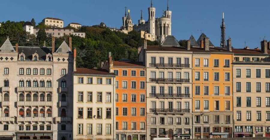Lyon: Private custom tour with a local guide - Croix-Rousse and the wider city