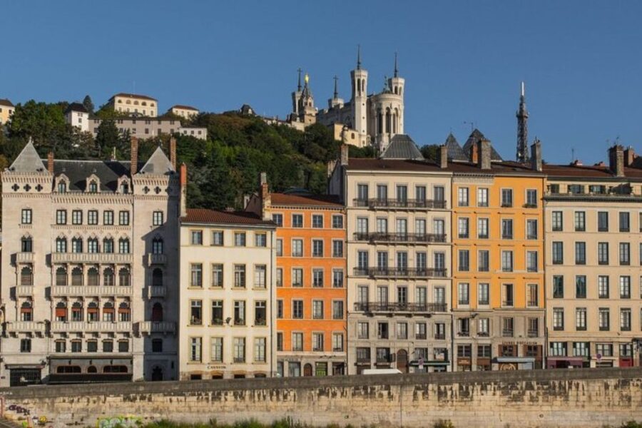 Lyon: Private custom tour with a local guide - Guides who shape the experience