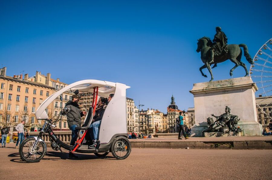 Lyon: Private Pedicab Tour of Top Landmarks & Hidden Gems - Lyon’s silk-weaving past in real places