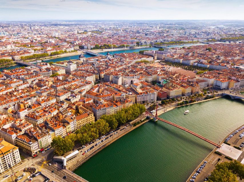 Lyon: Private Traboules Tour – Hidden Passages - Timing, meeting point, and useful planning