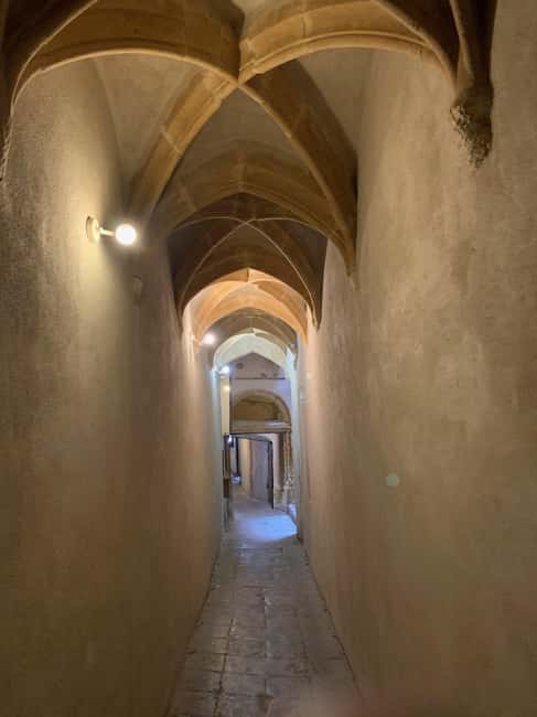 Lyon: Private Walking Tour of "Traboules" in the Old Town - Is $43 a fair price?