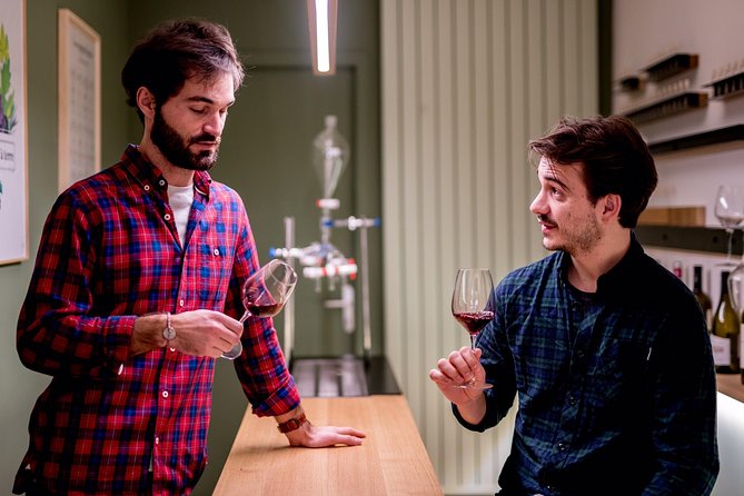 Make your own cuvée of Bordeaux wine - Why Bordeaux blending makes this workshop different