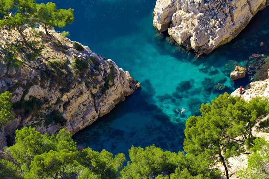 Marseille : Calanques Catamaran Cruise with Lunch & Wine - Who will enjoy this day most