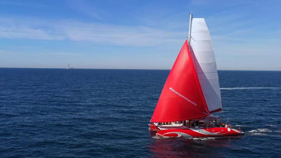 Marseille : Calanques Catamaran Cruise with Lunch & Wine - Practical details that make or break the day
