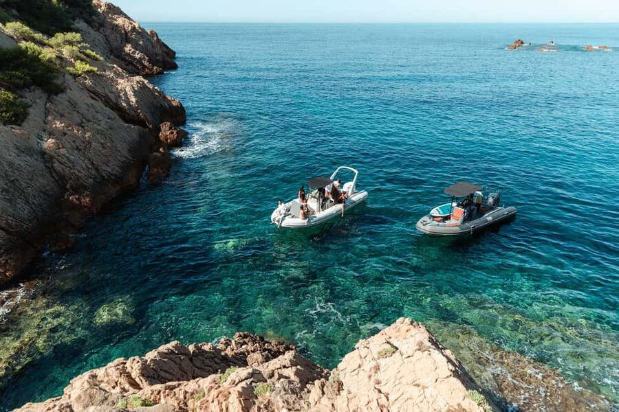 Marseille: Calanques Côte Bleue Marine Park Boat Cruise - Calanques des Eaux Salées, the first long stop