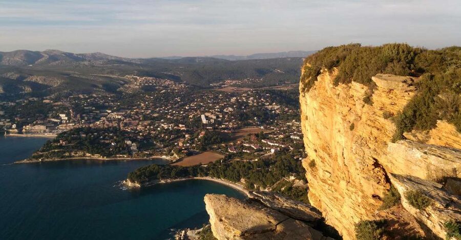 Marseille, Cassis & Aix-en-Provence Full-day tour - Le Panier, Marseille’s oldest quarter