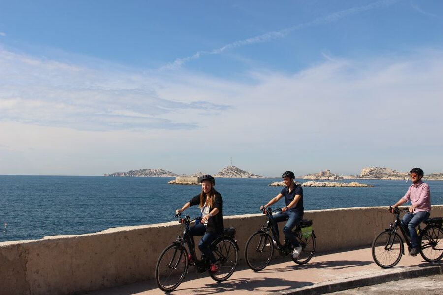 Marseille: E-bike Virtual Guided Tour - Climbing to Notre Dame de la Garde
