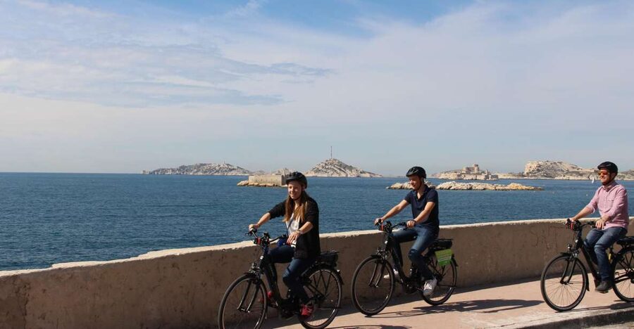 Marseille: E-bike Virtual Guided Tour - Who should book this ride?