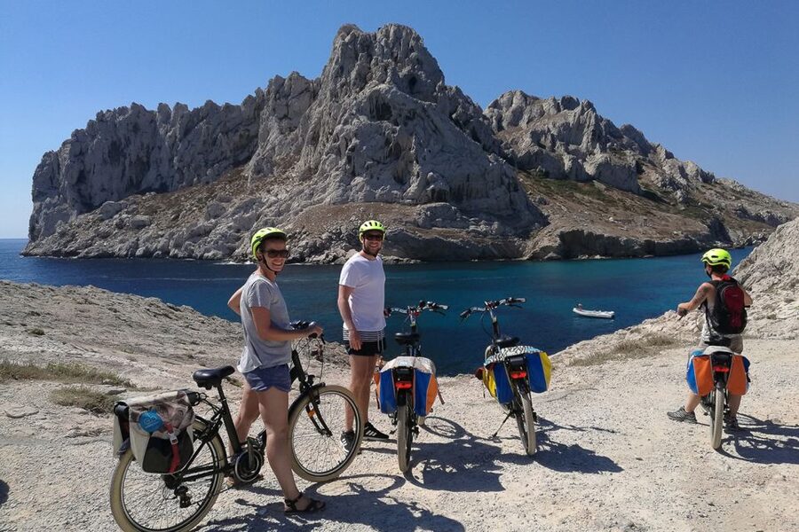 Marseille: Full-Day Guided E-Bike Coast & Calanques Tour - What the $97 price includes