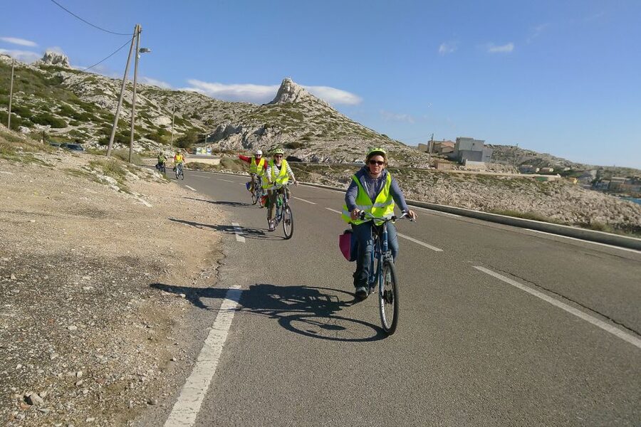 Marseille: Full-Day Guided E-Bike Coast & Calanques Tour - Starting with Pharo Palace and the Vallon of Auffes