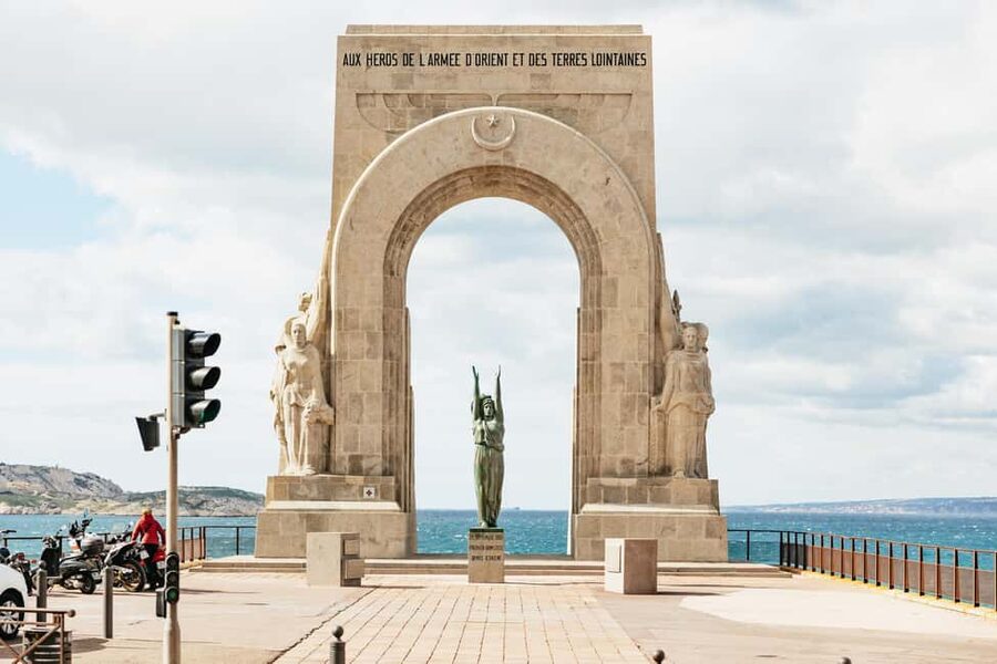 Marseille: Guided Off-the-Beaten-Path Neighborhood Walk - Who should book this Marseille walk