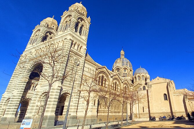 Marseille Guided Tour for 2.5 Hours with a Bilingual Local Guide - Why this route gives you a useful first look at Marseille