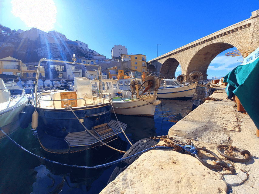 Marseille: Half-Day City Highlights Guided Walking Tour - Why this four-hour route works so well