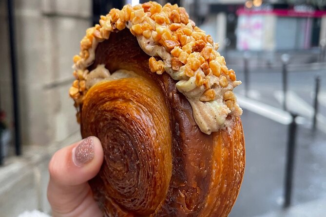 Marseille's Sweetest Bites: Pastry & Chocolate Food Tour - What the small group changes