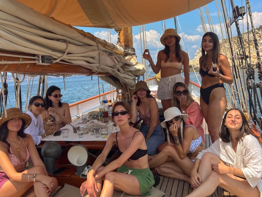 Marseille: Sailing Day Cruise with Lunch - A chef-made vegetarian lunch at sea