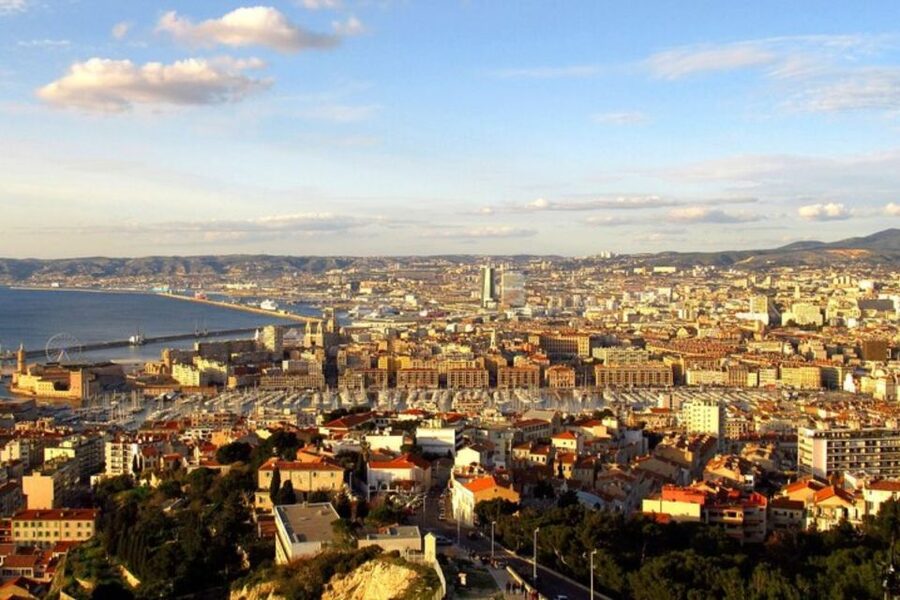 Marseilles: Private Custom Tour with a Local Guide - Who should book this Marseille tour