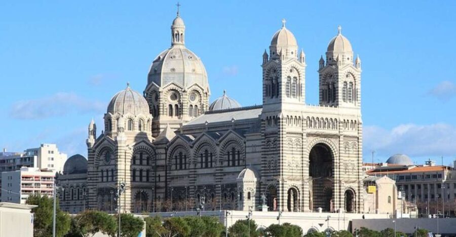 Marseilles: Private Custom Tour with a Local Guide - What your guide adds to the city’s story