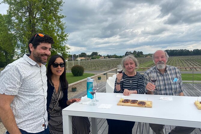 Medoc Afternoon Wine Tour - 2 Wineries, tastings & delicacies - Meeting point, timing, and small practical details