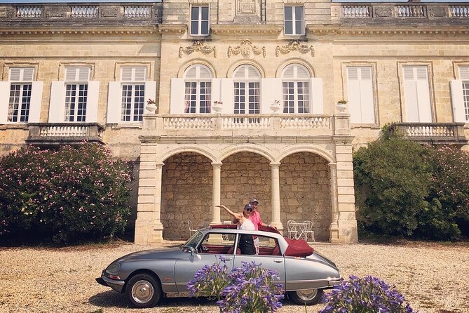 Médoc luxury wine tour aboard a Citroën DS Limousine Convertible - Saint-Julien and the road of grand estates