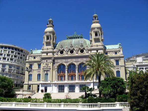 Monaco Formula 1 Walking Tour - The Inside Track Monaco F1 - Walking Monaco’s race course instead of just looking at it