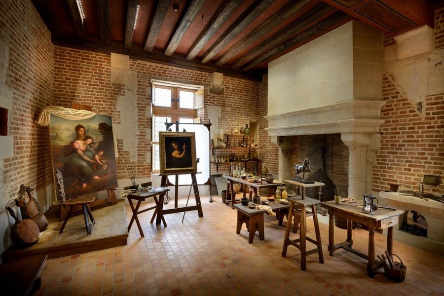 Mont Saint-Michel & Chateaux Country 3-Day Tour from Paris - What the $849 price really covers