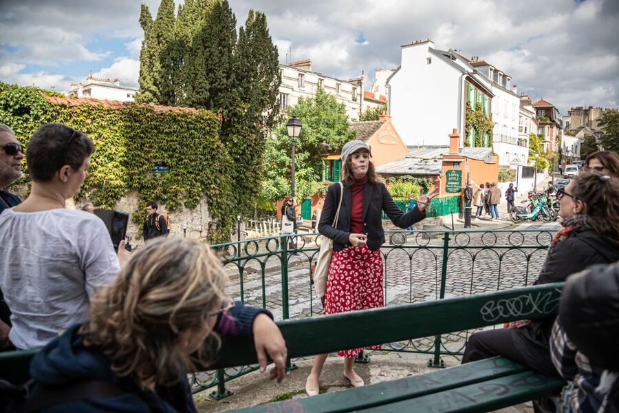 Montmartre en chansons: tour with a professional singer - What $34 buys you