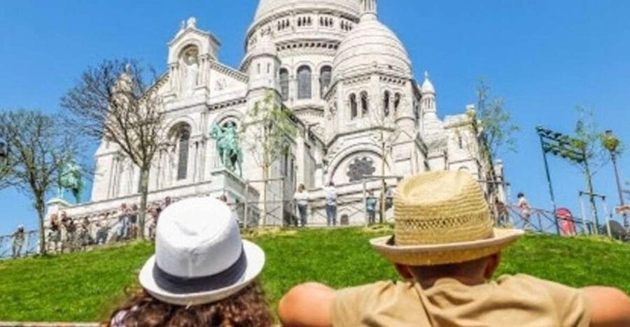 Montmartre: Guided Tour for Kids and Families - Reaching Sacré-Cœur after the uphill walk