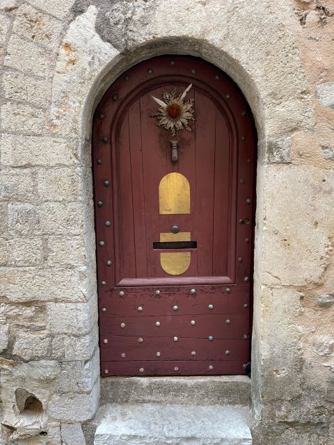 Montpellier: St. Guilhem le Désert and Moureze Day-Trip - Meeting the guide and leaving Montpellier