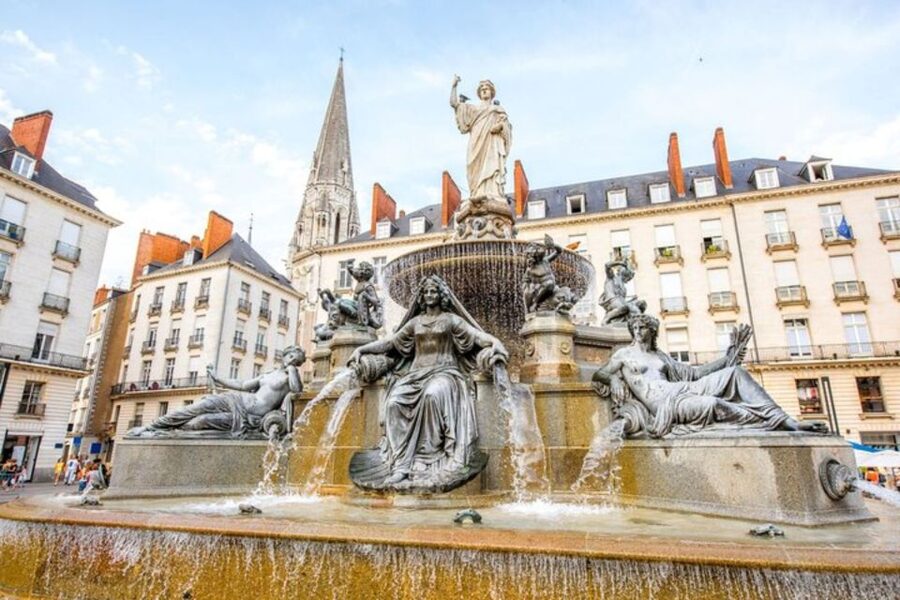 Nantes: Private custom tour with a local guide - Why a private Nantes walk can be worth it