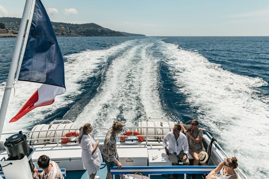 Nice: 1-Hour Sightseeing Cruise to Villefranche Bay - Villefranche-sur-Mer and its sheltered harbor