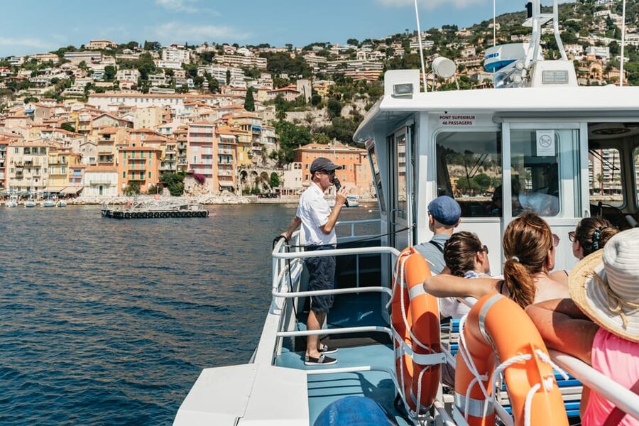 Nice: 1-Hour Sightseeing Cruise to Villefranche Bay - The return through Nice’s famous waterfront