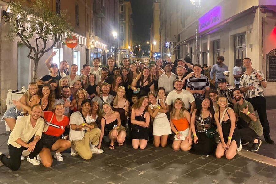 Nice: 4 Bar, 1 Club Riviera Bar Crawl Party with Free Shots - Cours Saleya and the main bar portion