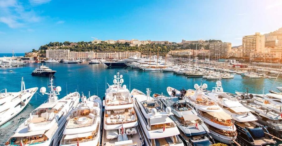 Nice/Cannes: Monaco, Monte-Carlo & Eze Village Private Tour - What the private vehicle changes