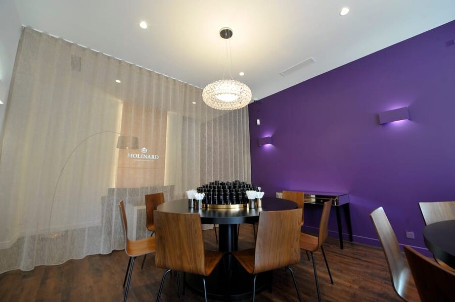 Nice: Discovery Perfume Workshop - Mixing your personal fragrance
