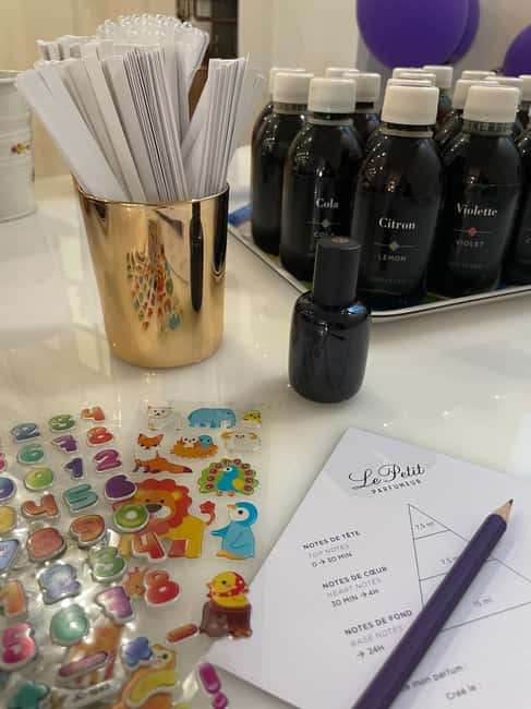Nice: Perfume Workshop for Children - Making perfume at 20 rue Saint François de Paul