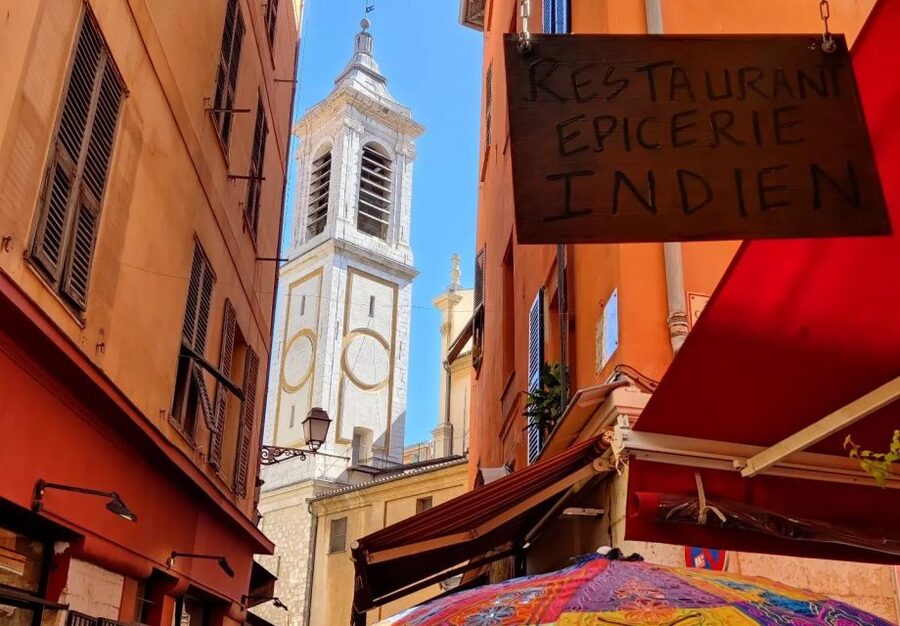 Nice: Sightseeing Walking Tour with certified tour guide - Sainte-Réparate Cathedral and the Baroque heart of Old Nice