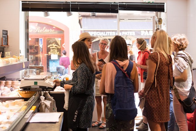Nice Small-Group Walking Food Tour with Local Specialties & Wine Tasting - Olive oil, Provençal wine, and the value of guided tasting