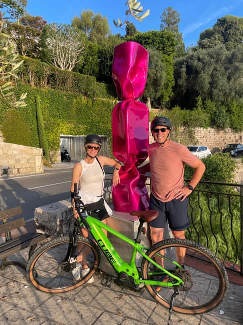Nice: Villefranche Guided Electric Bike Tour - Short stops at the Statue of Liberty and Nice sign
