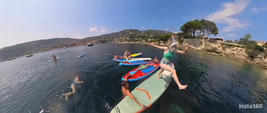 Nice: Villefranche-sur-Mer E-Bike and Paddleboard Tour - Riding from Nice toward the harbor