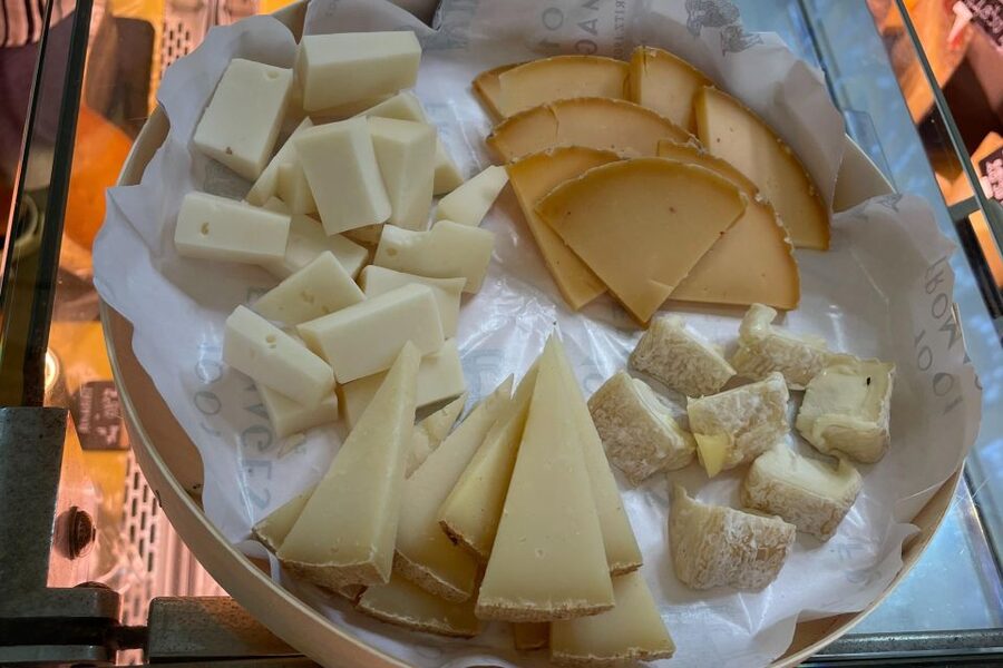 No Diet Club - Amazing local food in Biarritz ! - Market flavors and local products