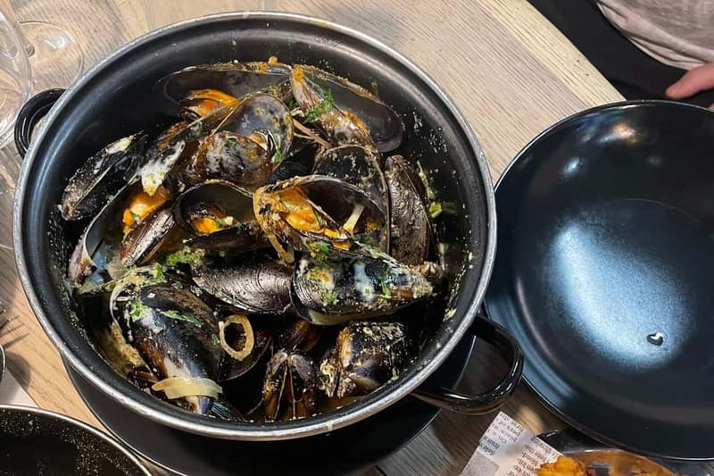 No Diet Club : Bordeaux Food Tour in Bordeaux center ! - Who will enjoy this Bordeaux food tour?