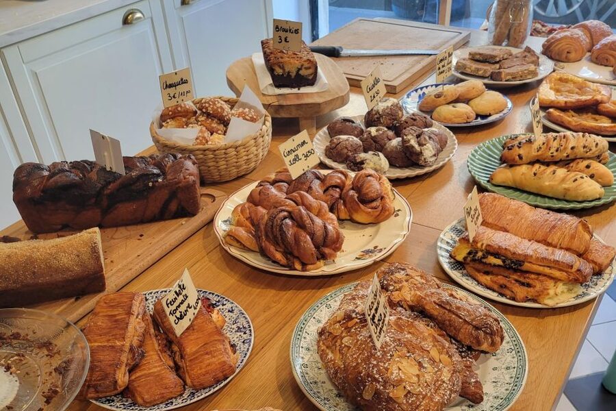 No Diet Club : Bordeaux Food Tour in Les Chartrons ! - Beyond food, you get a useful introduction to Bordeaux