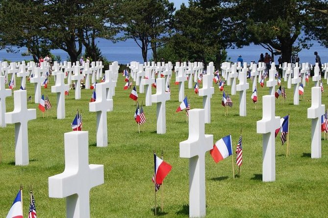 Normandy American & British DDay Beaches Halfday Tour from Bayeux - Longues-sur-Mer and the German guns