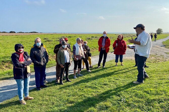 Normandy American D-Day Beaches Full Day Tour from Bayeux - Guides make or break a history tour