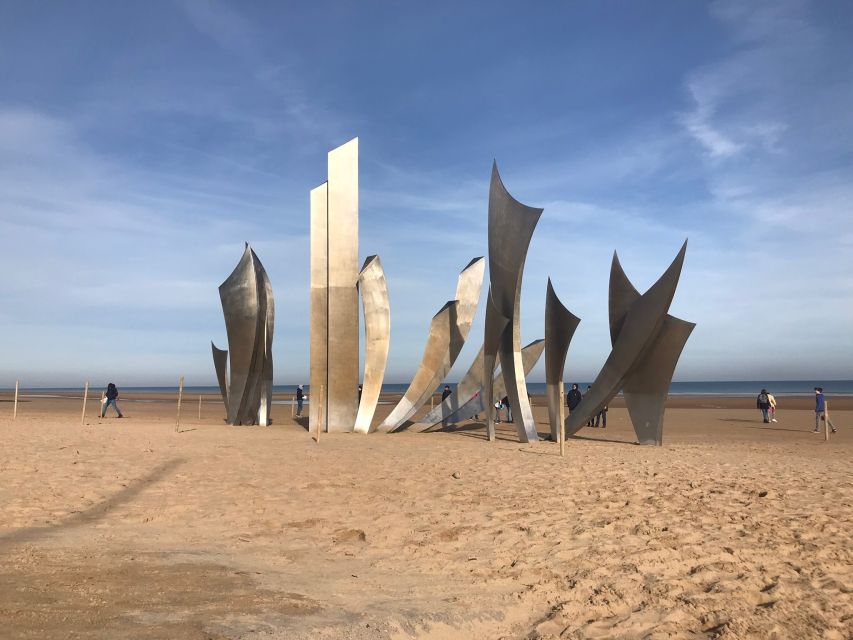 Normandy D-Day All Day Tour by Minibus from Paris - Meeting in Paris and settling into the minibus