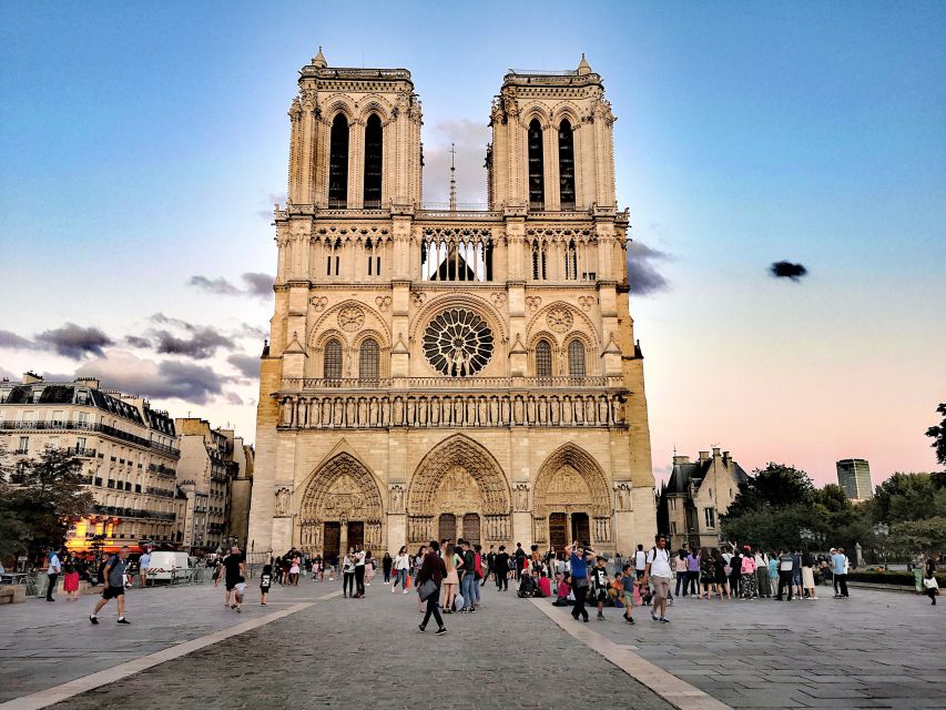 Notre-Dame Outside Île de la Cité & St Severin Private Tour - Who should book this Notre-Dame tour?