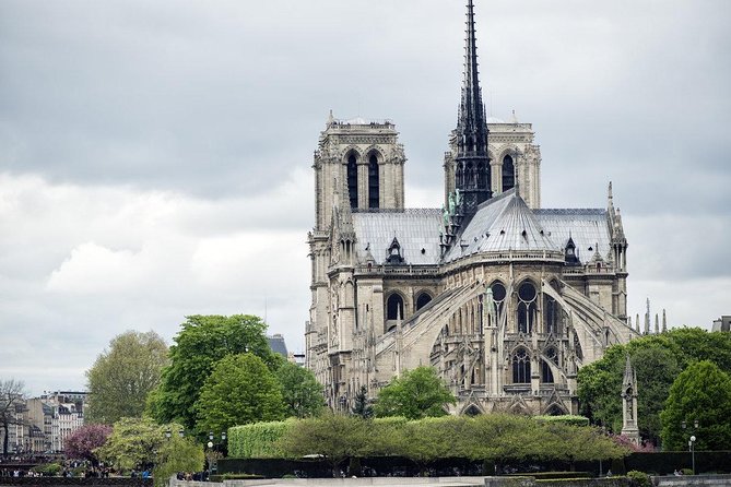 One day Private Round Tour to Paris from Le Havre Port - Pont Alexandre III and Les Invalides