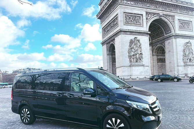 One day Private Round Tour to Paris from Le Havre Port - Eiffel Tower: the first big Paris moment